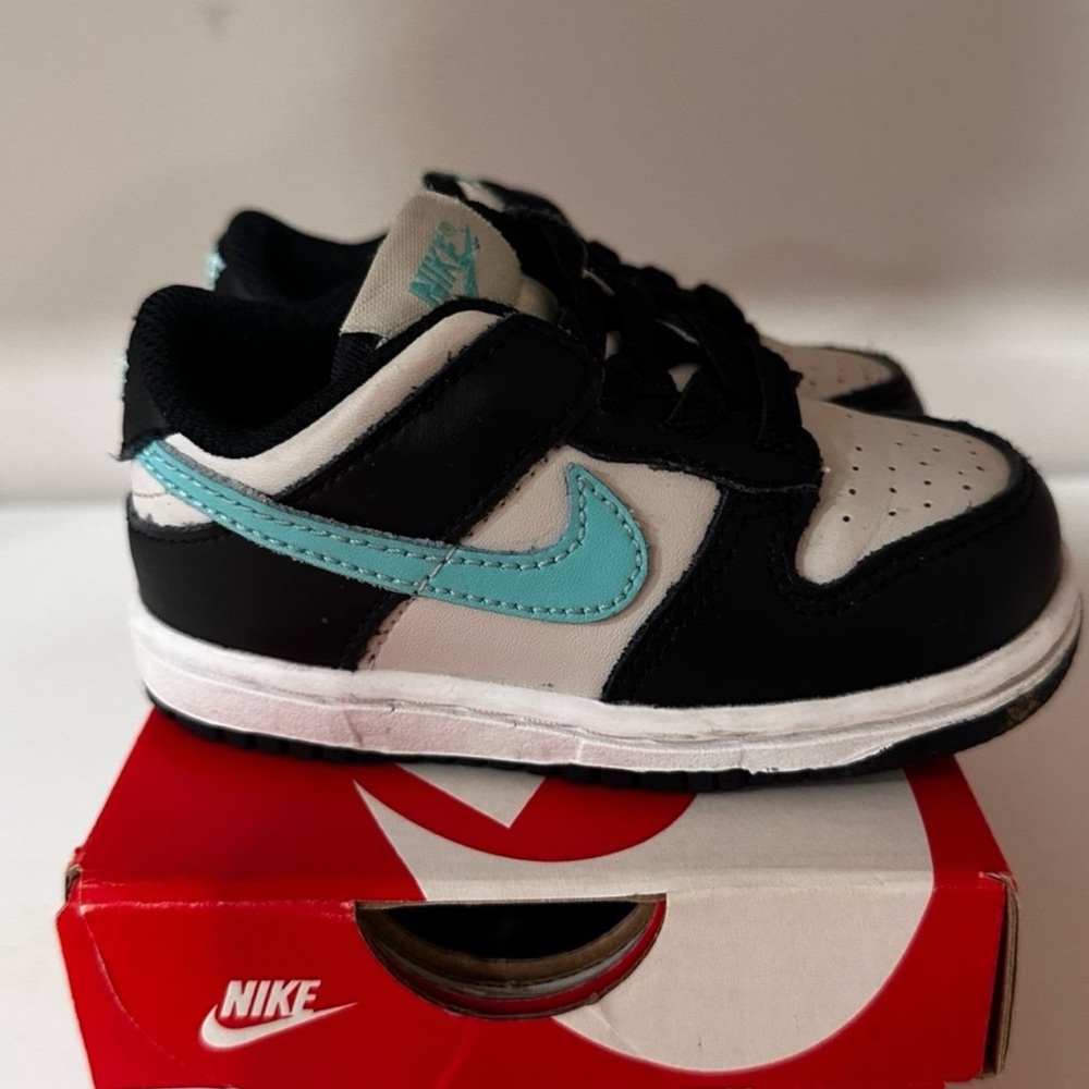 Nike Tropical Twist